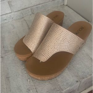 Rose gold color Never worn